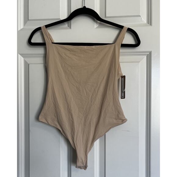 NWT Skims Seamless Tan Bodysuit - Picture 5 of 8